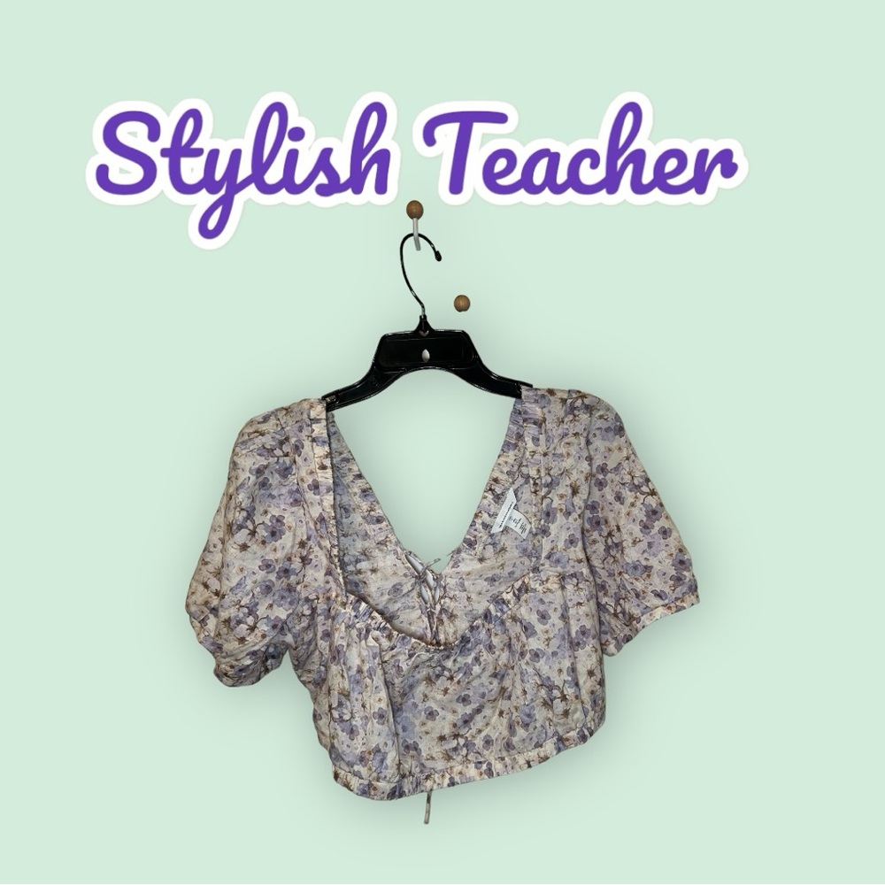 H&M Crop Top in Lavender Floral Linen size Large